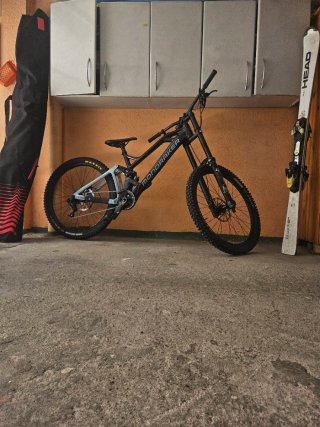 Mondraker Summum SE 2022