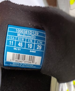 Zapatillas Brooks Draft XC con clavos fijos