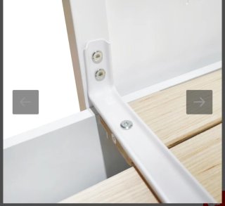 Cama infantil blanca con cajones