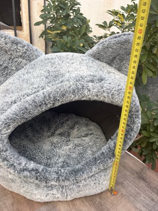 Cama para gato suave y acogedora