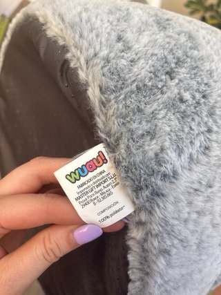 Cama para gato suave y acogedora