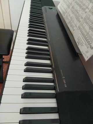 Piano Casio CDP130 88 teclas contrapesadas