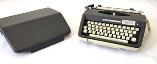 Macchina da scrivere ANTARES anni '70