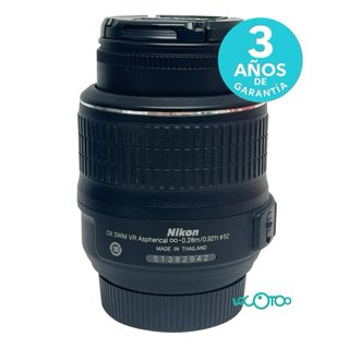 Objetivo Nikon DX AF-S 18-55mm VR