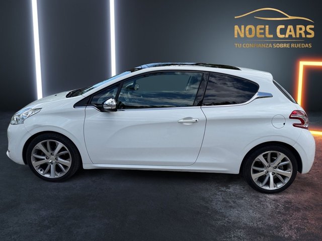 Peugeot 208 3P ALLURE 1.6 e-HDi 115