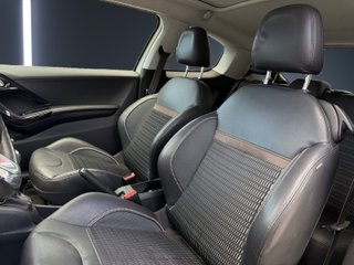 Peugeot 208 3P ALLURE 1.6 e-HDi 115