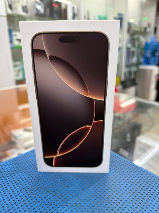 iPhone 16 Pro Max Oro/Morado
