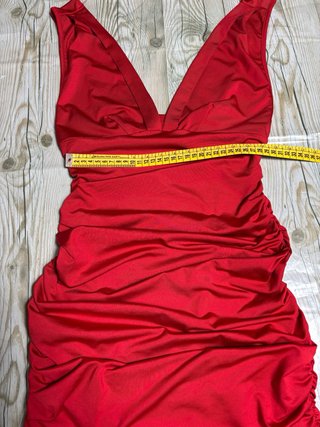 Abito mini elasticizzato rosso taglia S