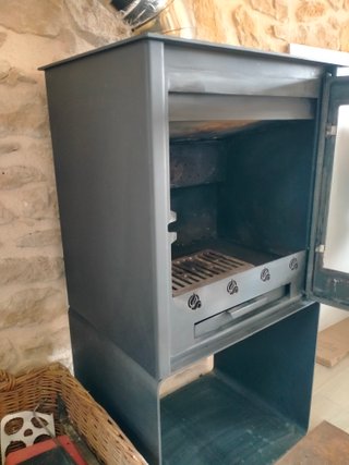 Estufa Leña Ibiza 14,3 kW con Leñero