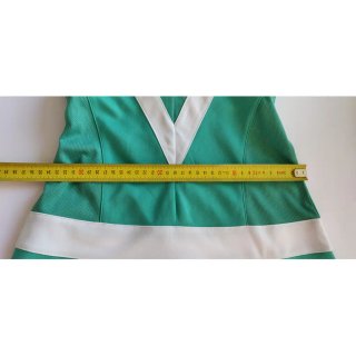 Vestido deportivo Yonex verde y blanco