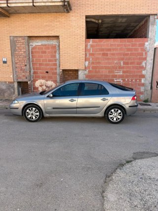 Renault Laguna 2006