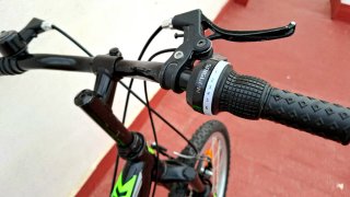 Bicicleta Neon MTB Negra y Verde