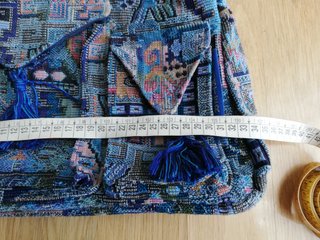 Borsa a tracolla fatta a mano