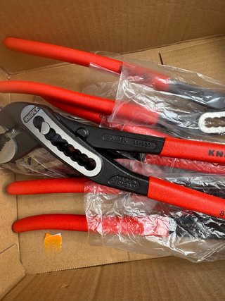 Llave knipex KNIPEX Alligator 8801300