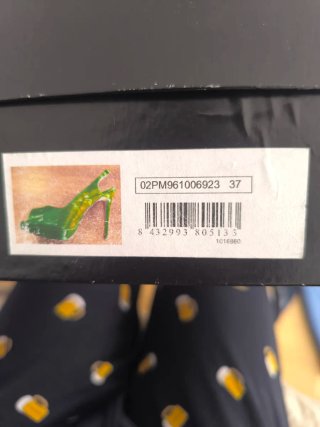 Zapatos de tacón Purificación García negros