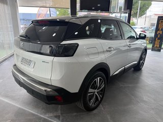 Peugeot 3008 2022