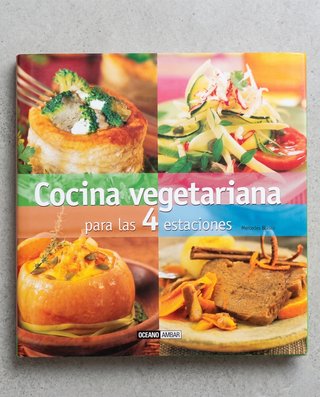 Libro de cocina vegetariana de Mercedes Blasco