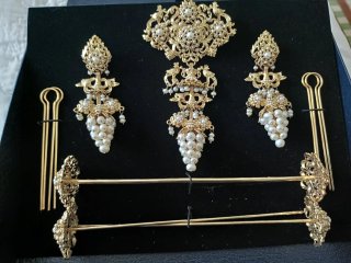 Aderezo Fallera Racimo baño oro, perlas cultivadas