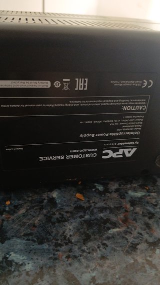 APC Easy UPS BVX900LI-GR SAI 900VA 480W