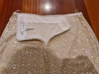 Falda recta de pedrería beige talla XL