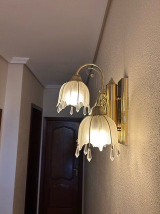 2applique da parete dorate vintage