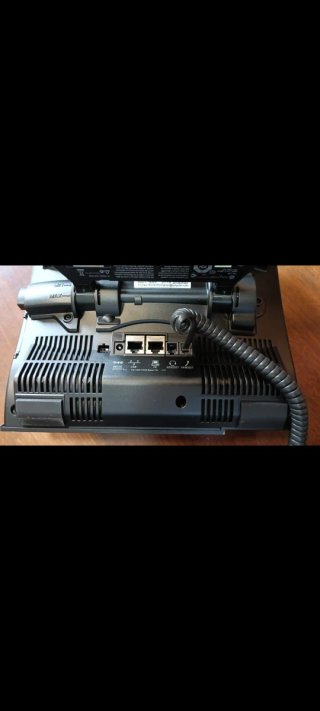 Teléfono Polycom VVX 1500