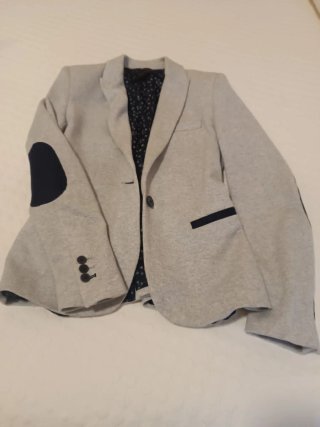 Americana Zara Gris con coderas