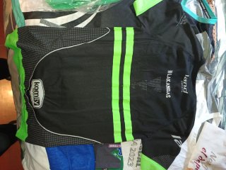 Lote Ropa y Accesorios Deporte