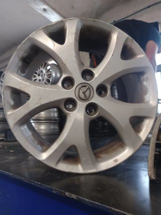 Llantas Mazda R17