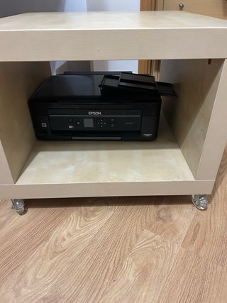 Mueble auxiliar con ruedas