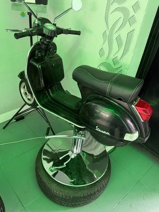 Sillón de peluquería estilo Vespa, cuero de niños
