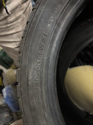 Neumáticos de coche