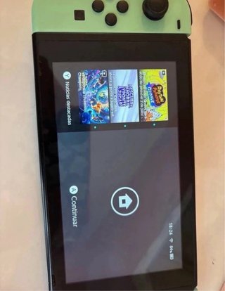 Nintendo Switch Edición Animal Crossing + Extras