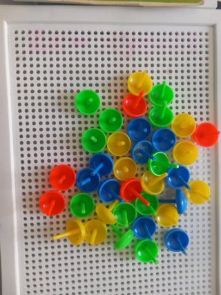 Juego de mesa vintage piezas de colores