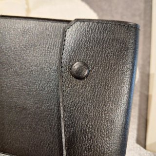 Valextra Portafoglio Grip Nero con Bottone