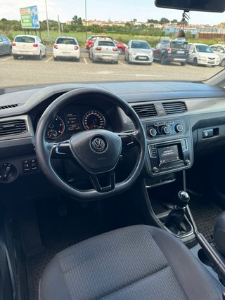 Volkswagen Caddy 5 PLAZAS