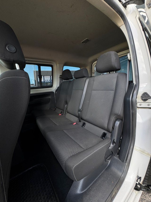 Volkswagen Caddy 5 PLAZAS