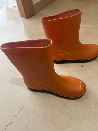 Botas de agua para niño talla 30