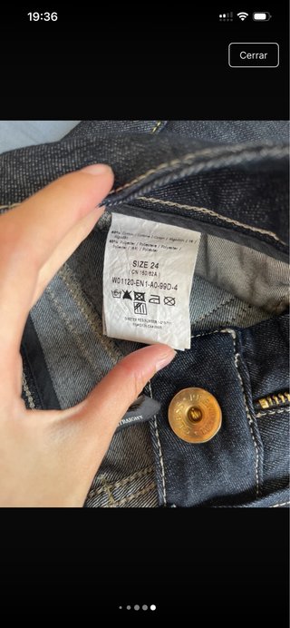 Pantalón Guess tiro bajo Premium