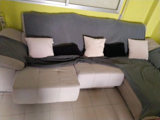Sofá chaise longue beige y gris