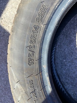 Neumáticos 175/65 R14 82H Nuevos