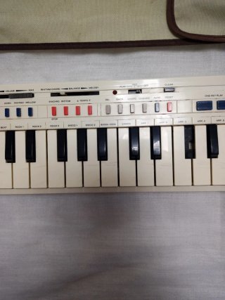 MINI PIANO/TECLADO CASIO MODELO PT-20 AÑOS 80/90