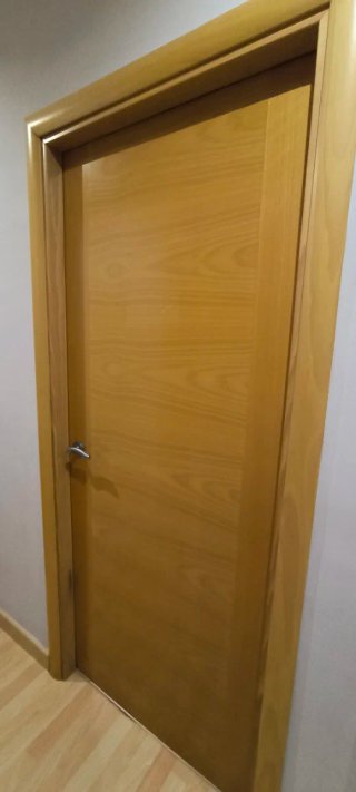 Conjunto puertas madera con cristal
