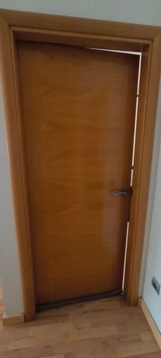 Conjunto puertas madera con cristal