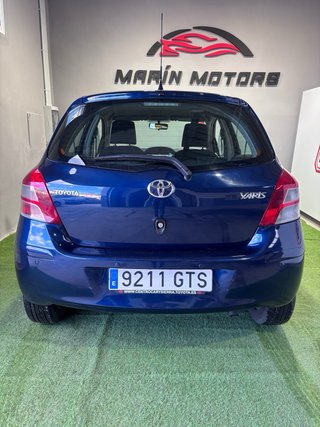 Toyota Yaris 2010