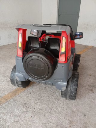 Coche eléctrico Challenger.