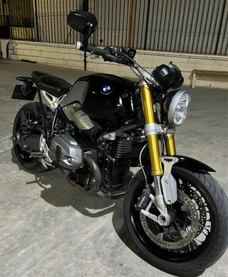 BMW R nine T 2014 Naked Negra y plateada