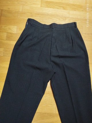 Pantalón mujer gris oscuro T.42
