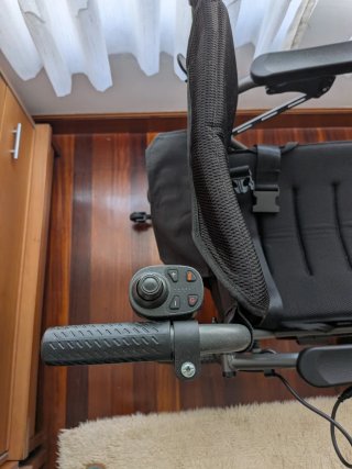 Silla de ruedas eléctrica