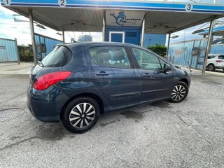 Peugeot 308 1.6 e-HDi 115 CV